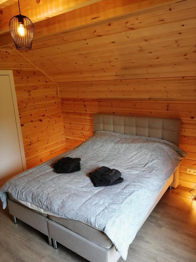 Chalet Sarah Дюрби Екстериор снимка