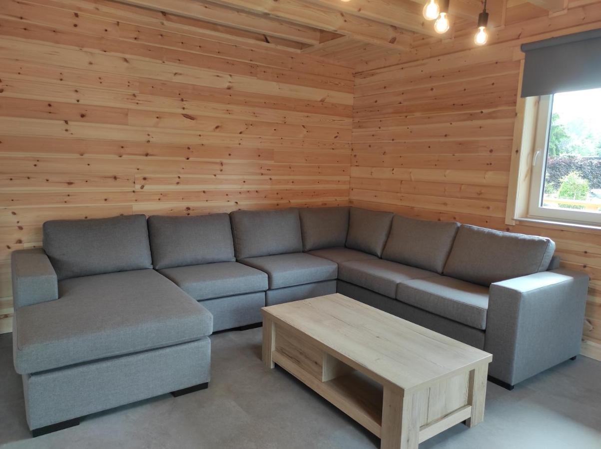 Chalet Sarah Дюрби Екстериор снимка
