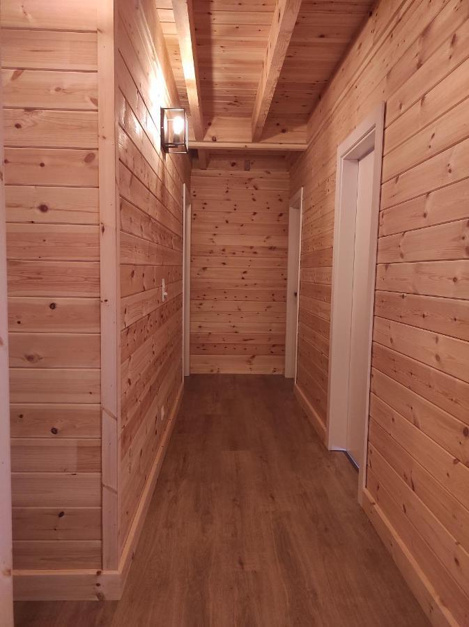 Chalet Sarah Дюрби Екстериор снимка